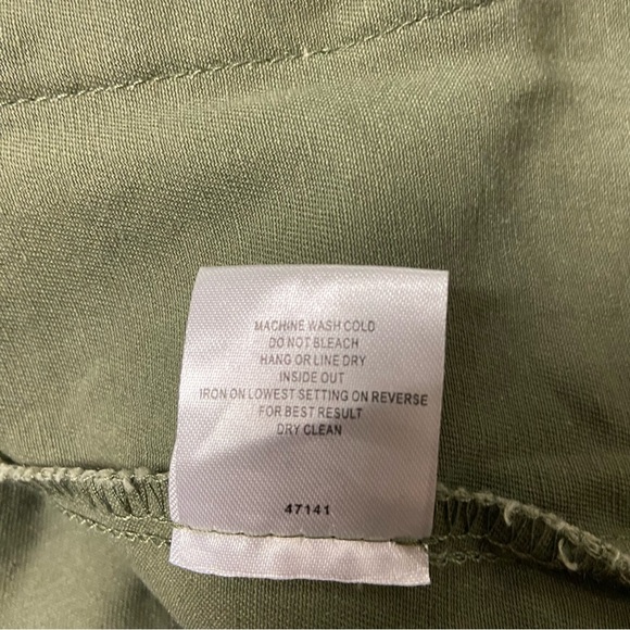 Romeo & Juliet Couture Green Utility Jacket with Gold Stars - Picture 11 of 12